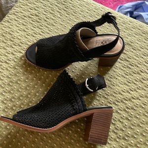 Vince Camuto sandal, like knew, only worn twice. Price reduced
